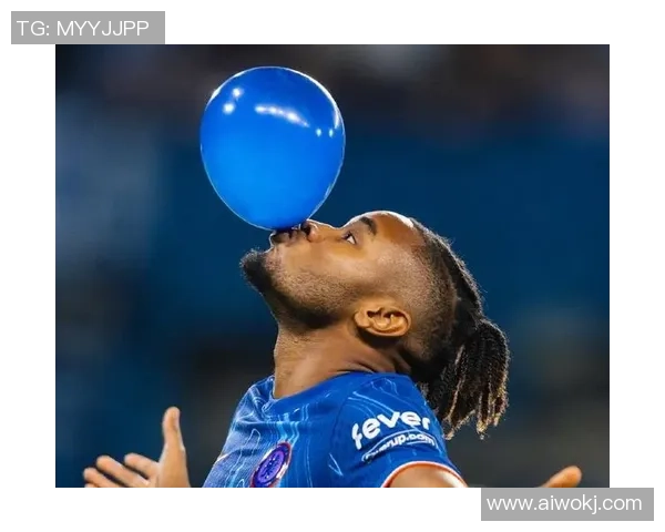 气球足球明星的精彩瞬间展现与魅力风采尽在此图集